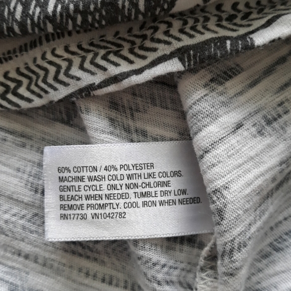 MOSSIMO Tanktop - Picture 7 of 9